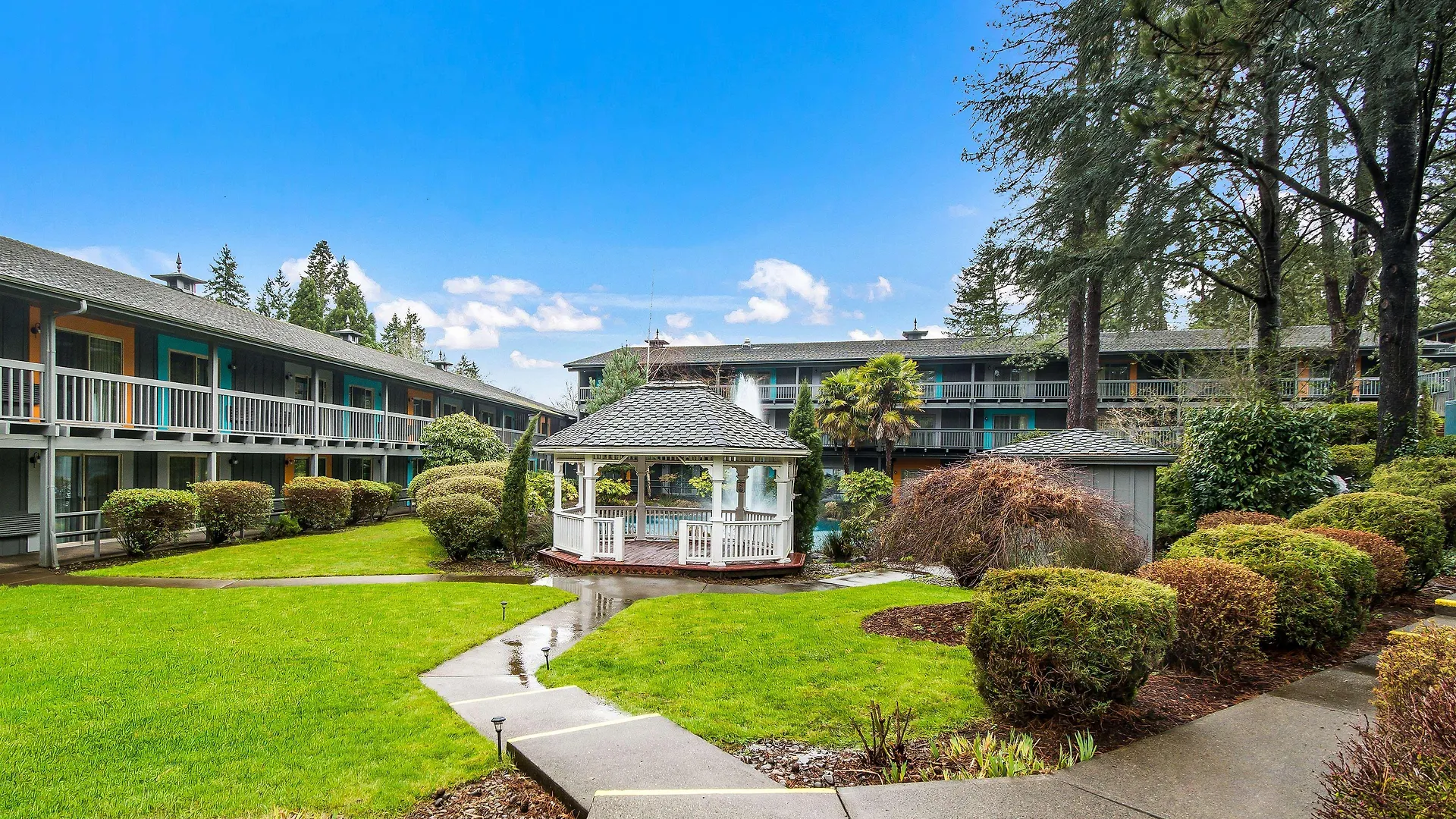 Best Western Portland West Beaverton 3*,
