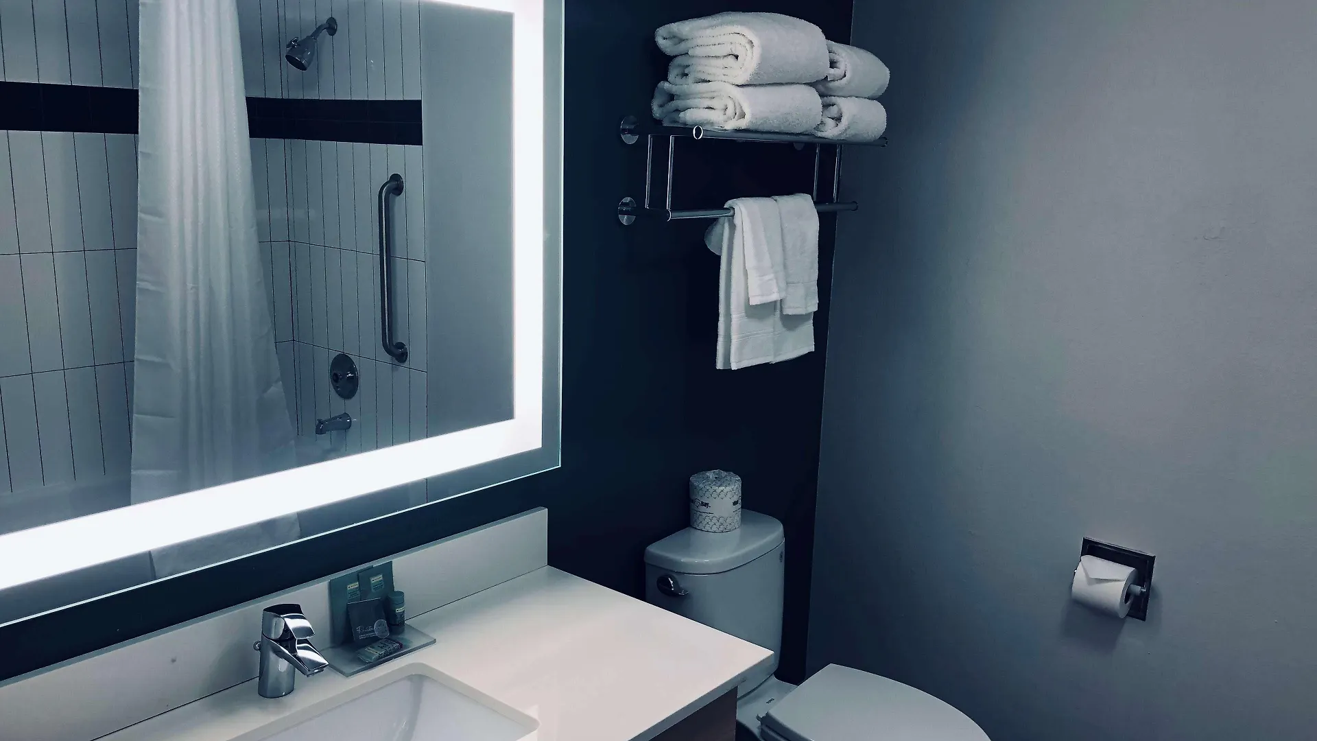 Best Western Portland West Beaverton Hotel
